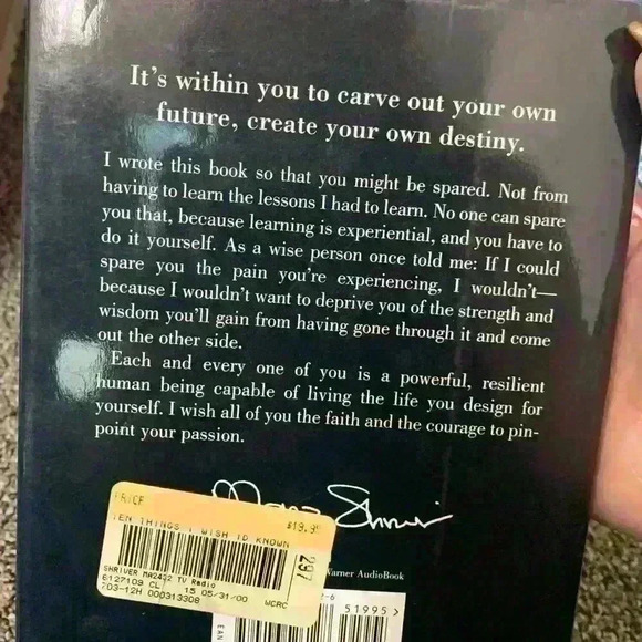 Bundle of books - Picture 8 of 10